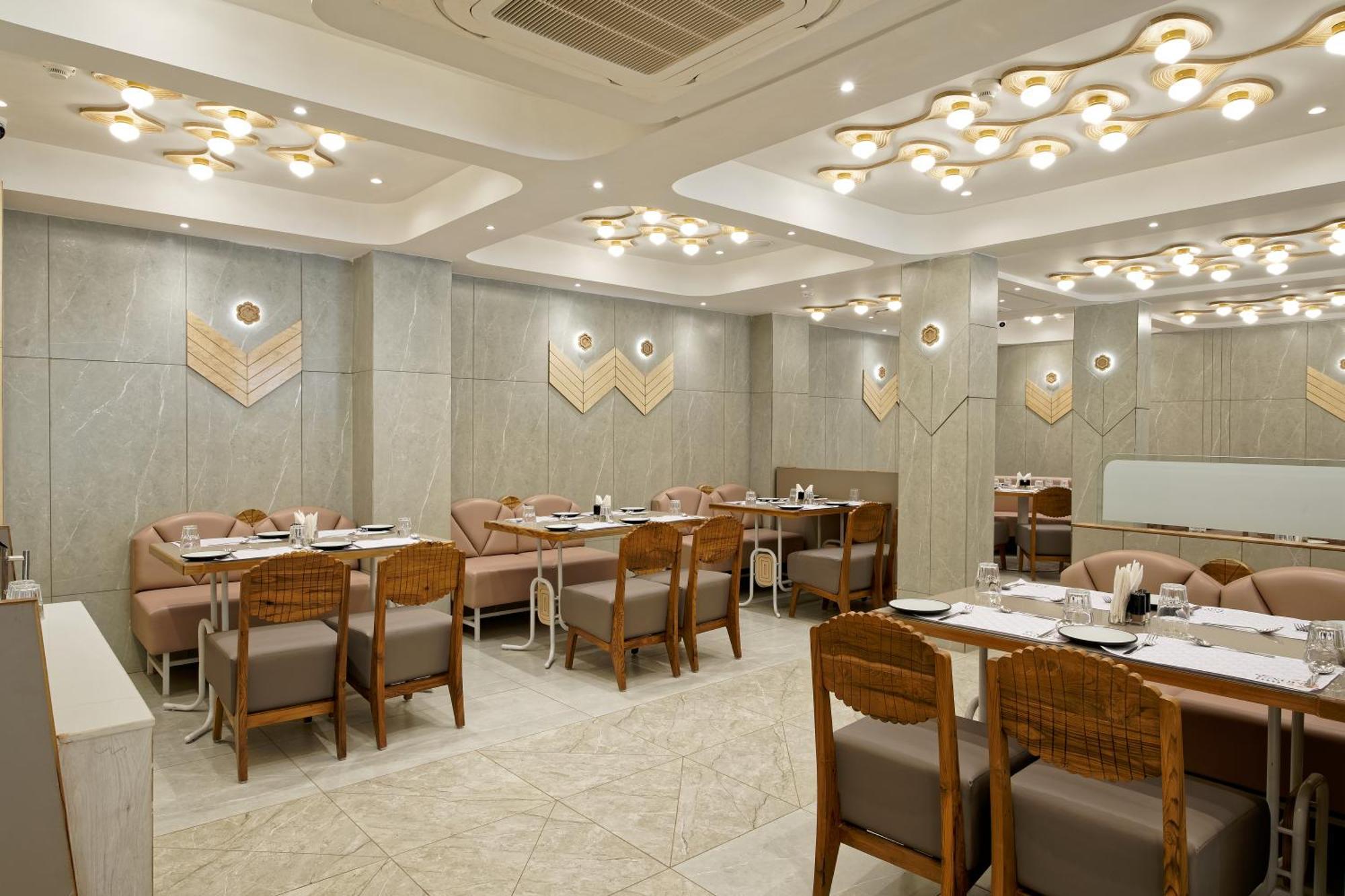 Exora Inn Ahmedabad Eksteriør billede