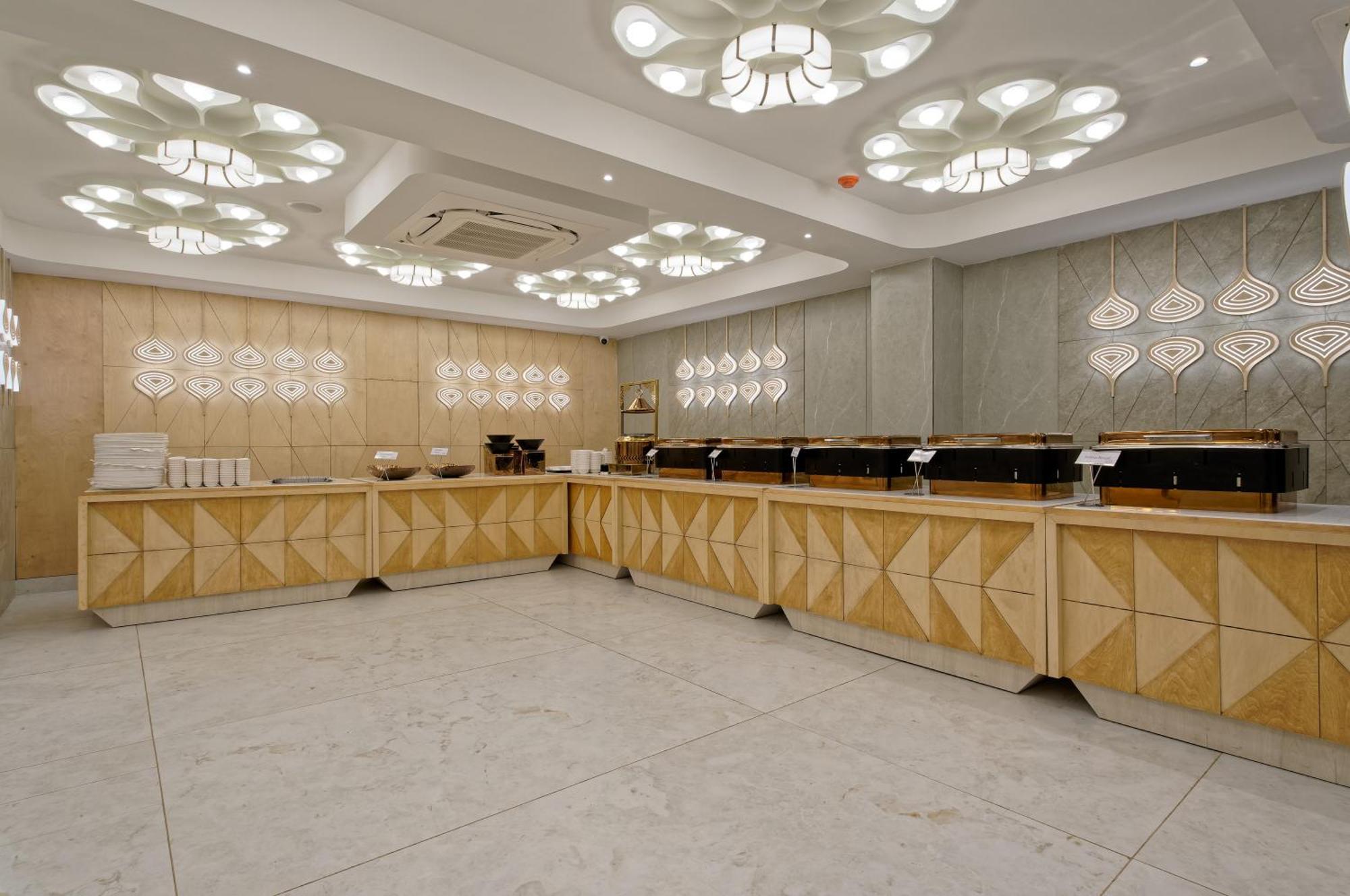 Exora Inn Ahmedabad Eksteriør billede