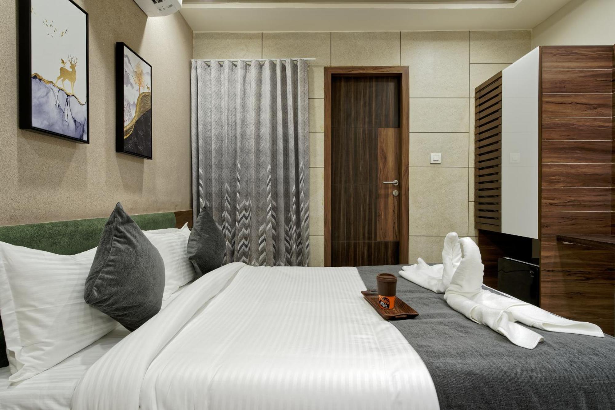 Exora Inn Ahmedabad Eksteriør billede