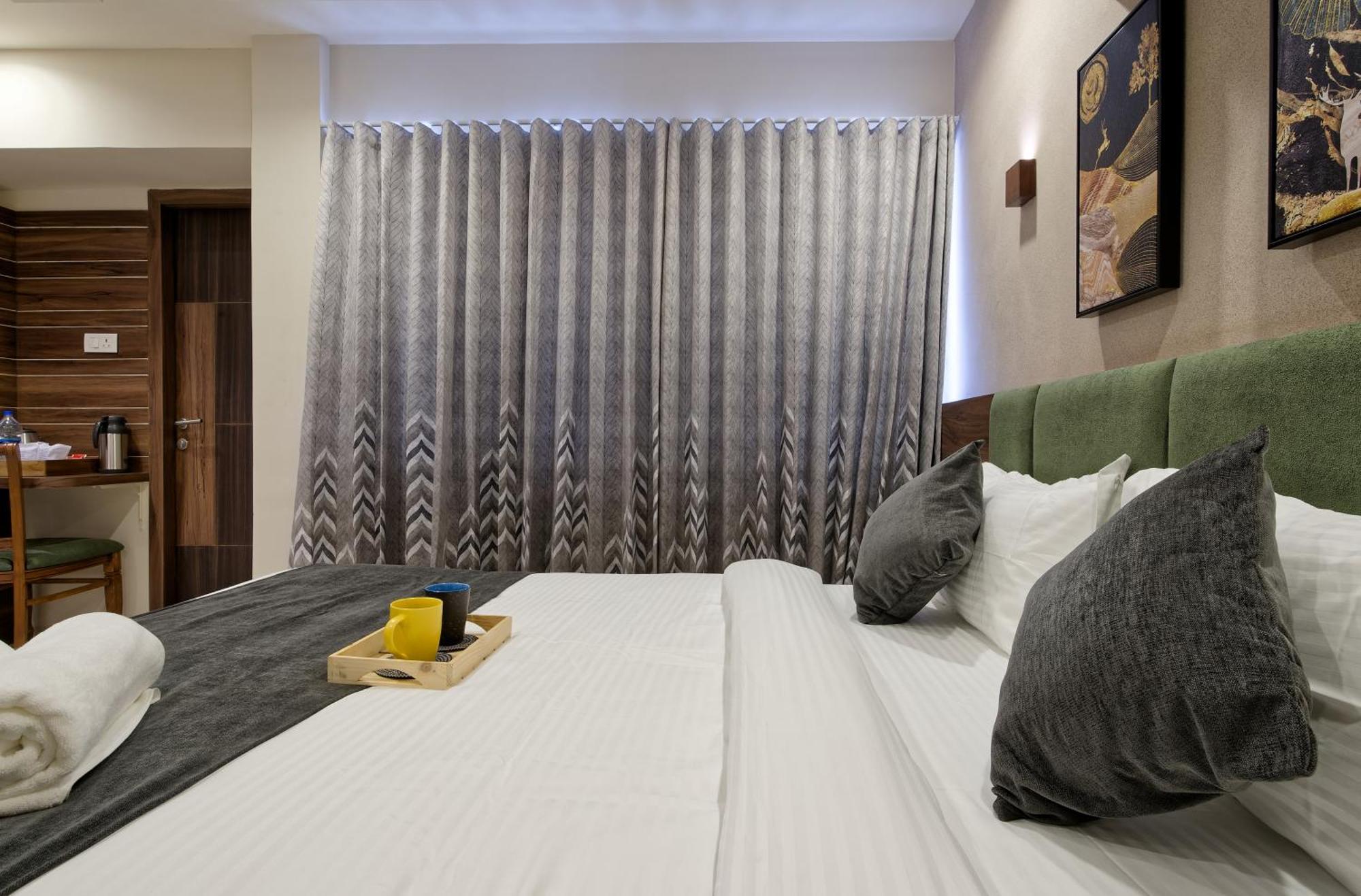 Exora Inn Ahmedabad Eksteriør billede